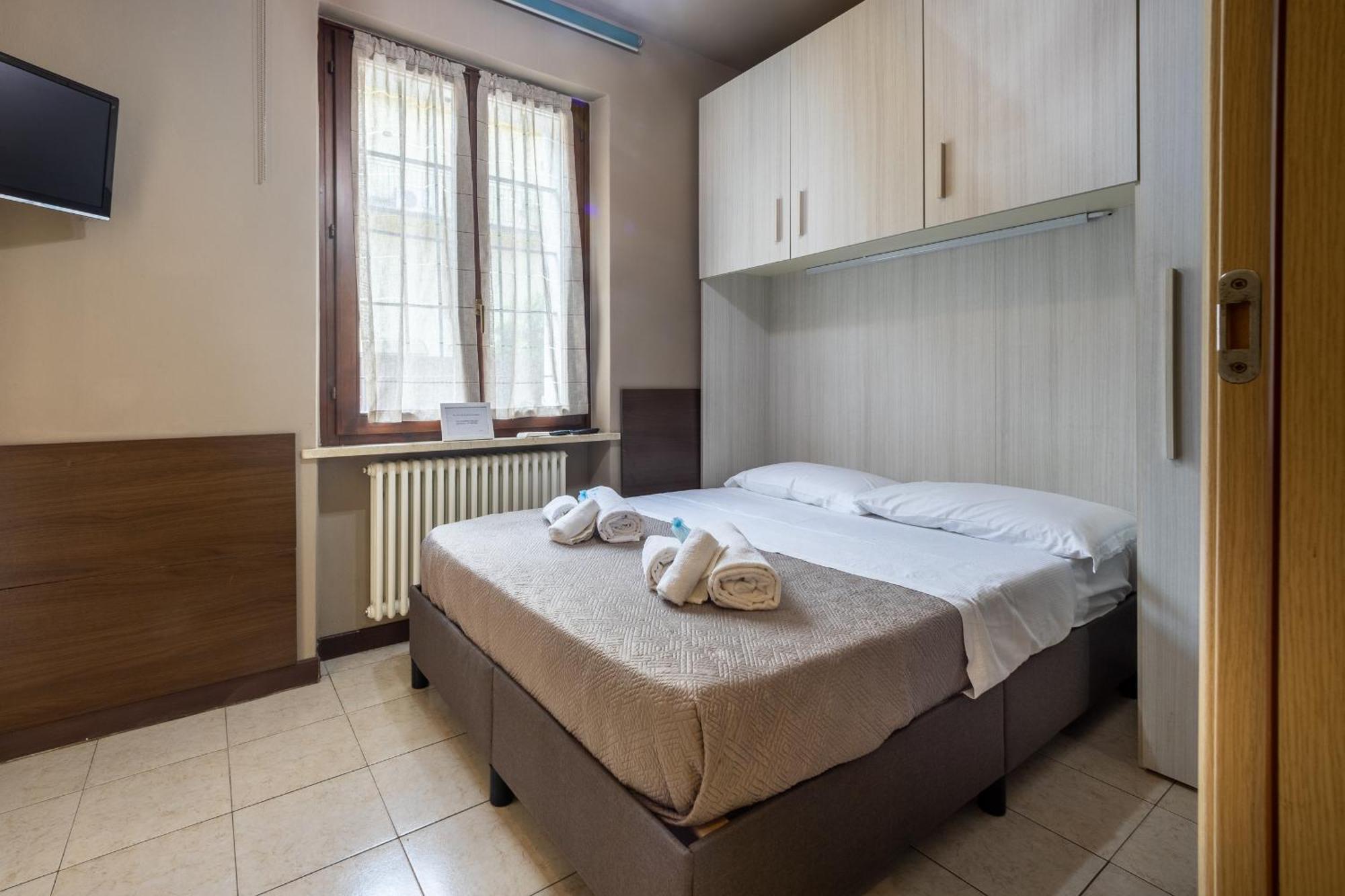 Italstay - Nuova Residenza Romeo - Affittacamere Верона Екстериор снимка